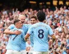 皇家社会迎意大利杯关键赛，集结日完成体检，质疑声仍在，更衣室氛围转暖